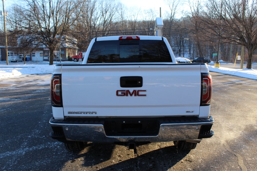 2017 GMC Sierra 1500 4WD Crew Cab 143.5
