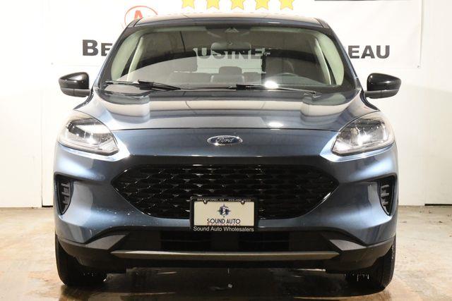 2020 Ford Escape Hybrid SE Sport photo