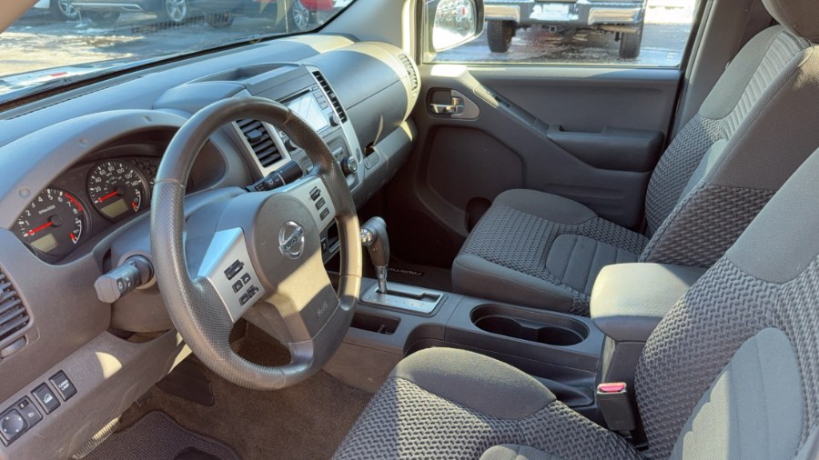 2018 Nissan Frontier King Cab 4x4 SV V6 Auto photo
