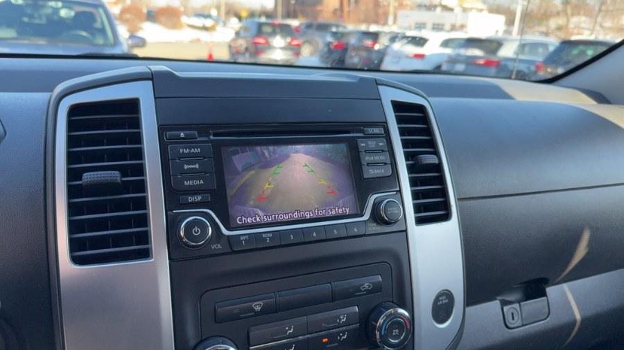 2018 Nissan Frontier King Cab 4x4 SV V6 Auto photo