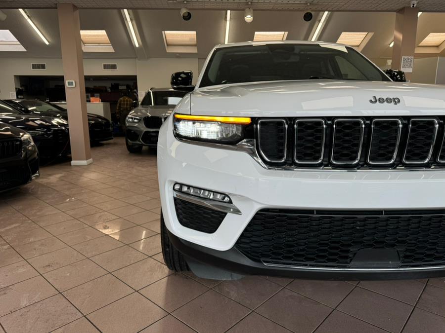 2023 Jeep Grand Cherokee Limited 4x4 photo