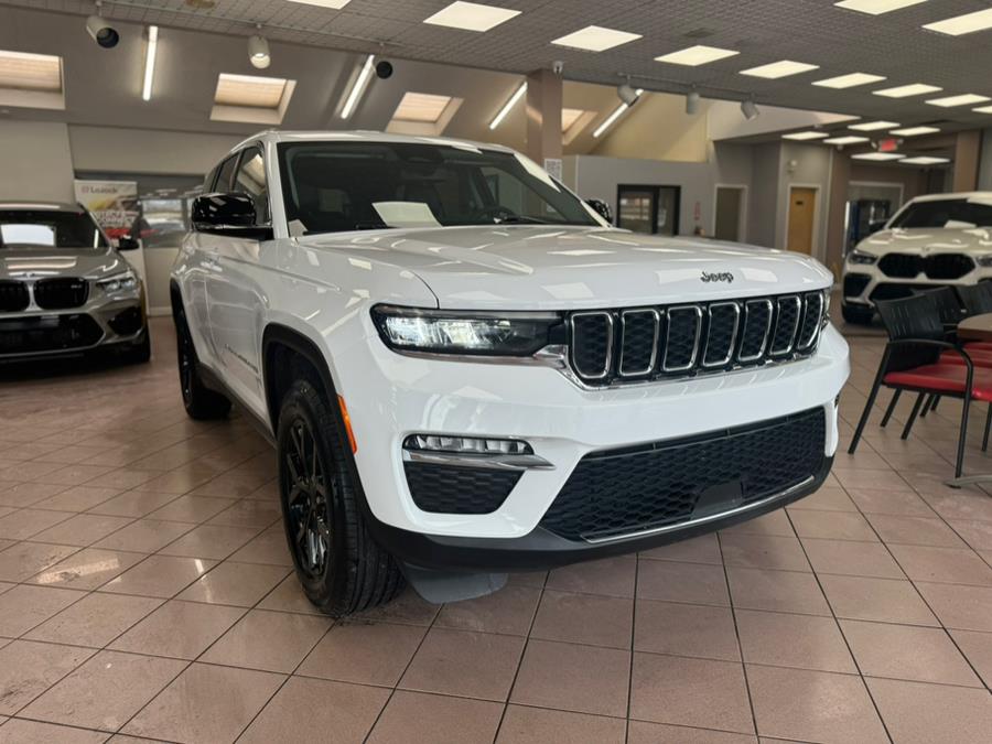 2023 Jeep Grand Cherokee Limited 4x4 photo