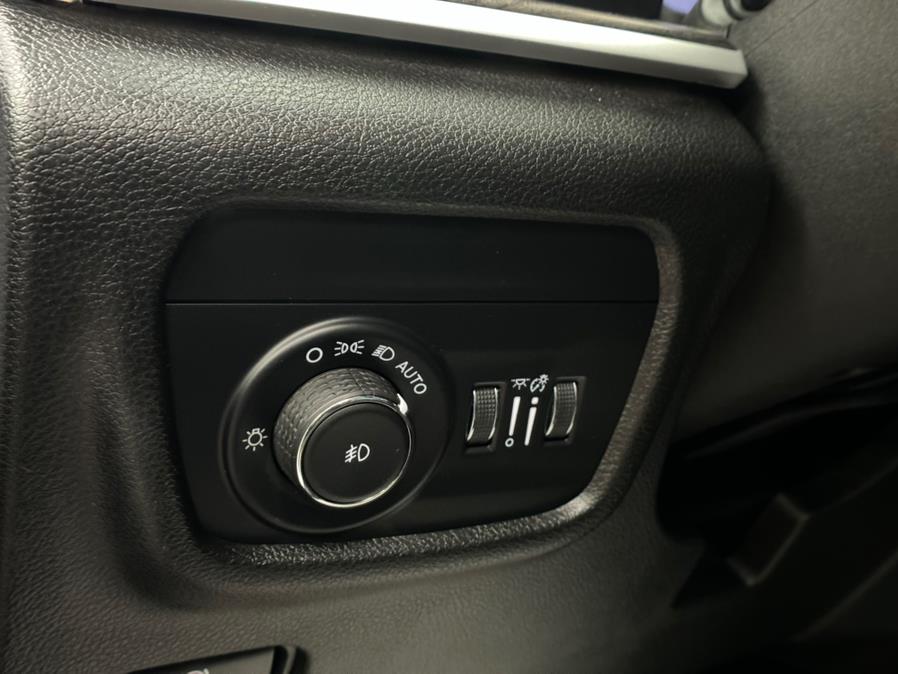 2023 Jeep Grand Cherokee Limited 4x4 photo