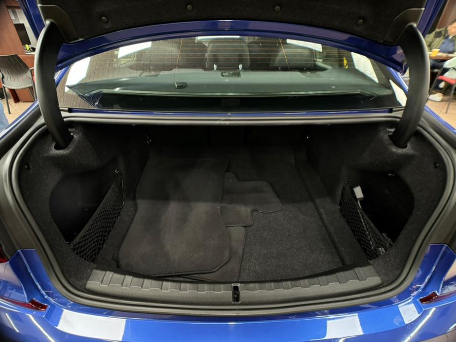 2021 BMW 3-Series 330i xDrive Sedan North Americ photo