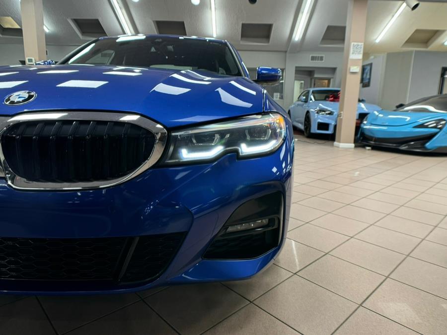 2021 BMW 3-Series 330i xDrive Sedan North Americ photo