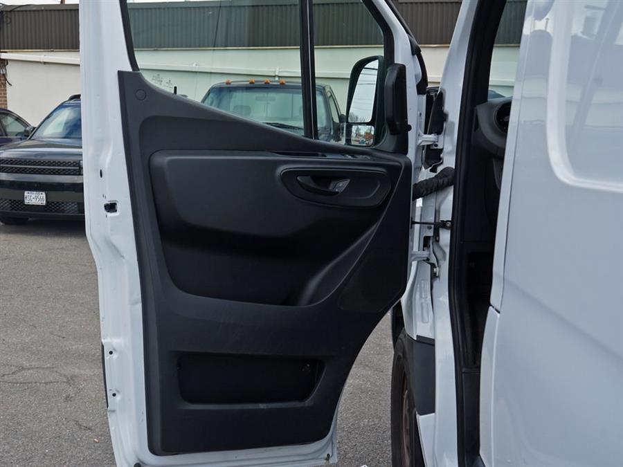 2021 Mercedes-Benz Sprinter 2500 Cargo 170 WB photo