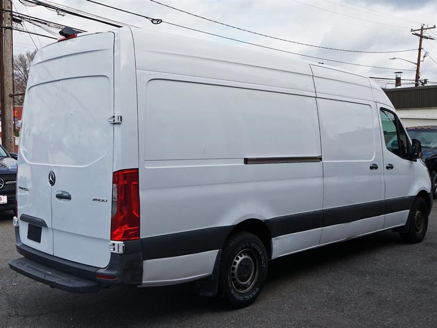 2021 Mercedes-Benz Sprinter 2500 Cargo 170 WB photo