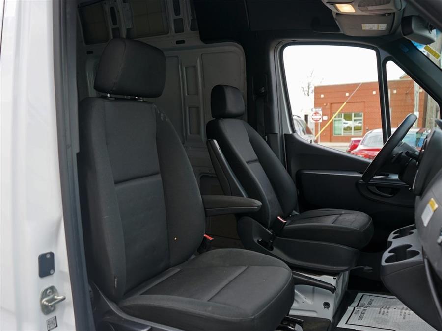 2021 Mercedes-Benz Sprinter 2500 Cargo 170 WB photo