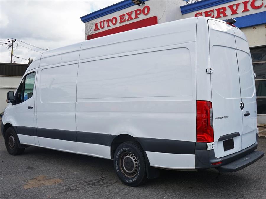 2021 Mercedes-Benz Sprinter 2500 Cargo 170 WB photo