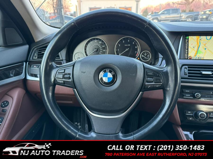 2015 BMW 5-Series 4dr Sdn 528i xDrive AWD photo
