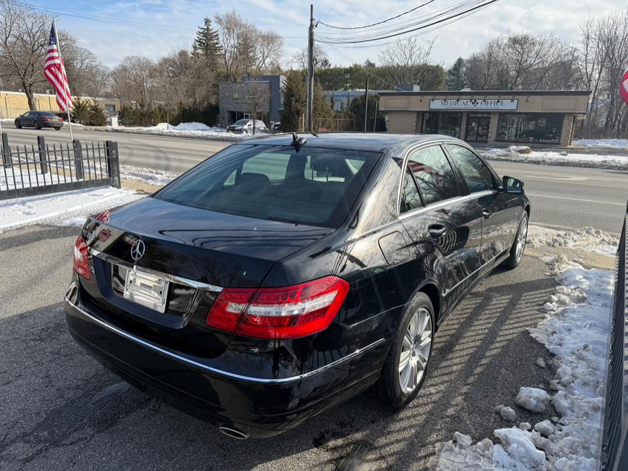 2012 Mercedes-Benz E-Class E350 Luxury photo