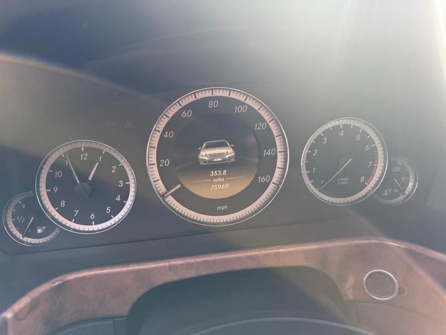 2012 Mercedes-Benz E-Class E350 Luxury photo