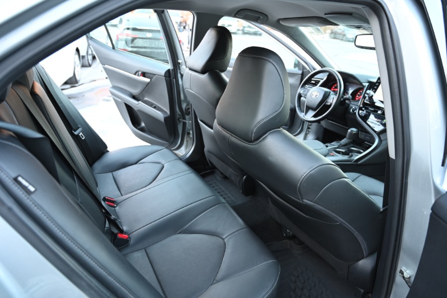 2022 Toyota Camry XSE Auto photo