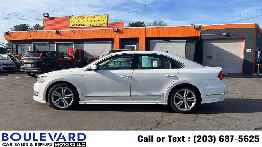2015 Volkswagen Passat V6 SEL Premium Sedan 4D photo