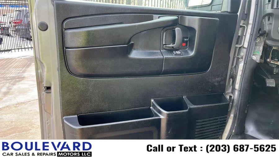 2012 Chevrolet Express 3500 3500 photo