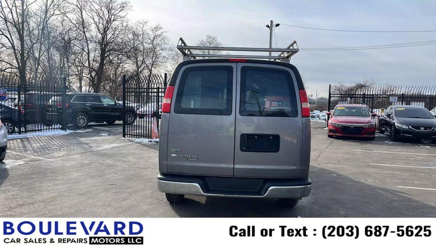 2012 Chevrolet Express 3500 3500 photo