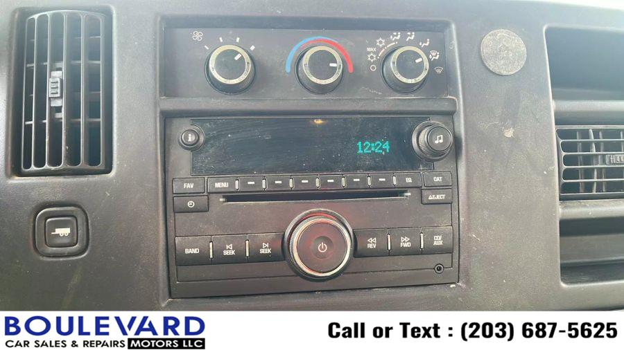 2012 Chevrolet Express 3500 3500 photo