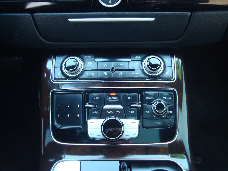 2015 Audi A8 L 4dr Sdn 3.0T photo