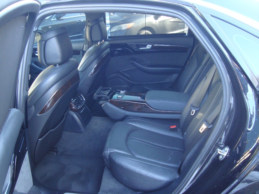 2015 Audi A8 L 4dr Sdn 3.0T photo