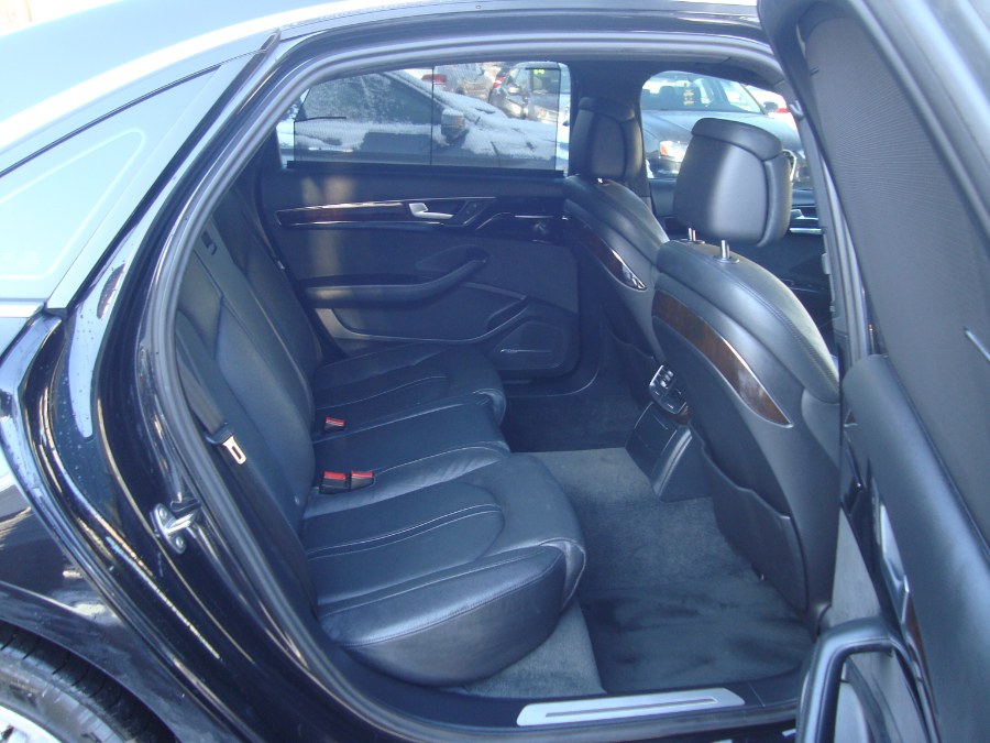 2015 Audi A8 L 4dr Sdn 3.0T photo