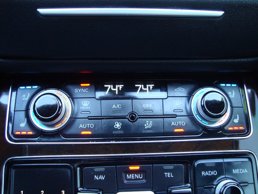2015 Audi A8 L 4dr Sdn 3.0T photo