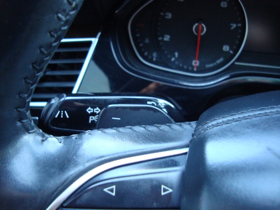 2015 Audi A8 L 4dr Sdn 3.0T photo