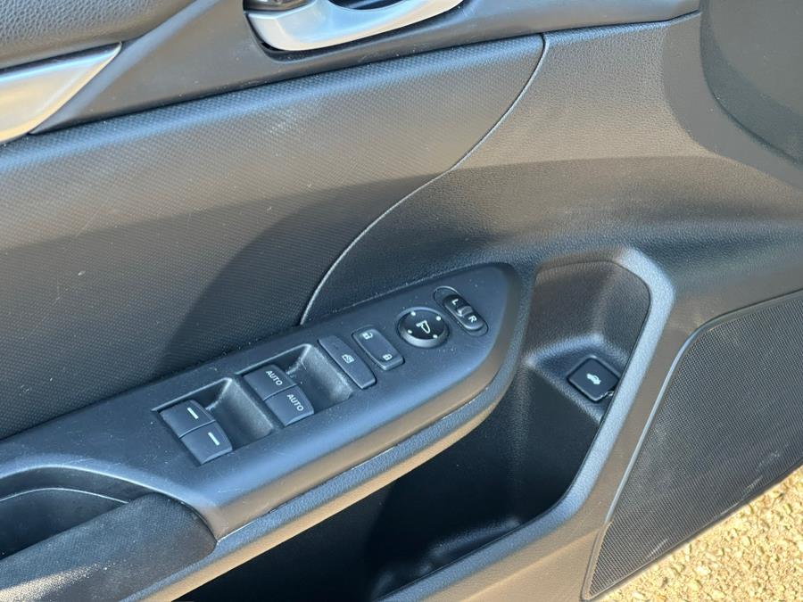 2020 Honda CIVIC SEDAN LX CVT photo