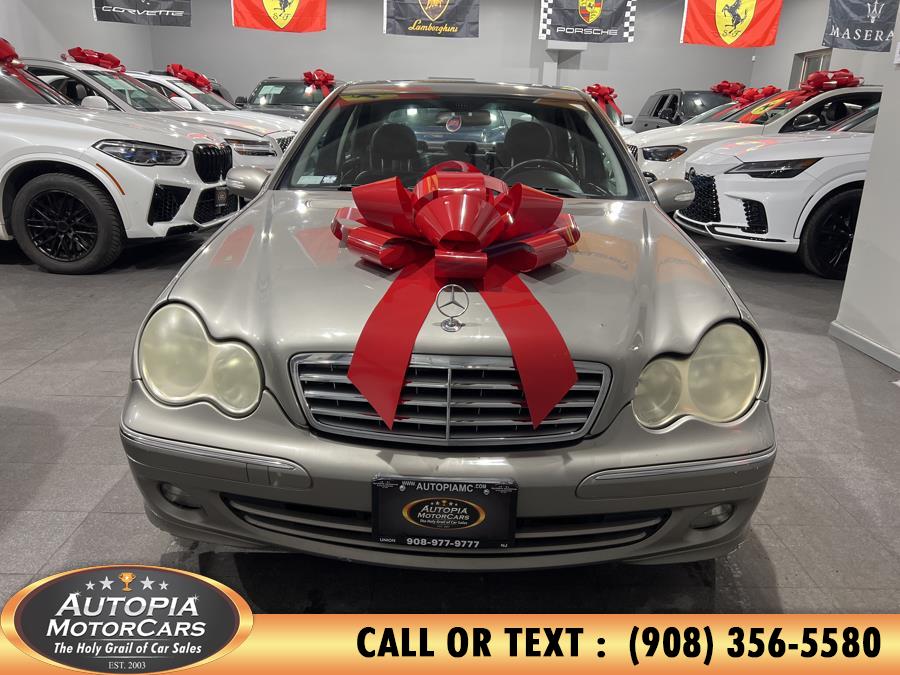 2005 Mercedes-Benz C-Class C320 photo