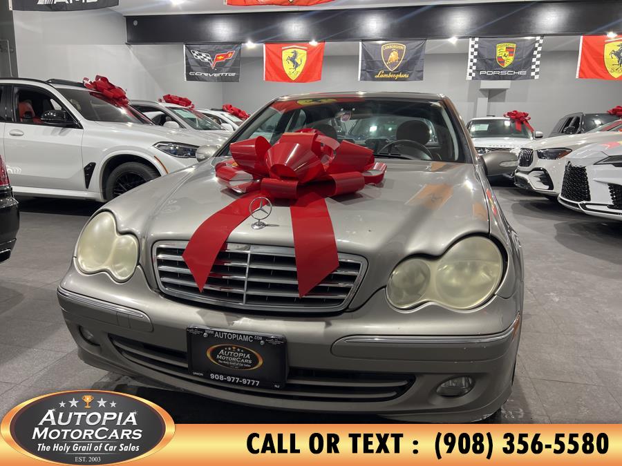 2005 Mercedes-Benz C-Class C320 photo