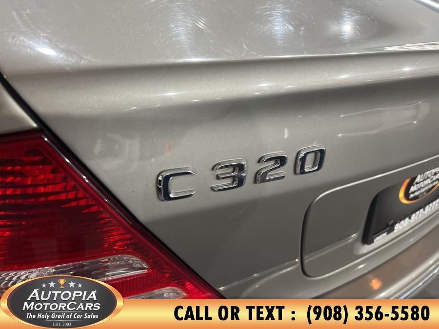 2005 Mercedes-Benz C-Class C320 photo