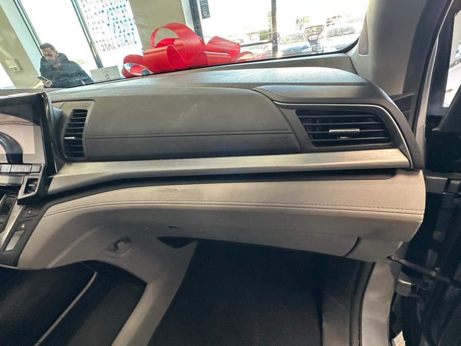 2019 Honda Odyssey EX-L w/Navi/RES Auto photo