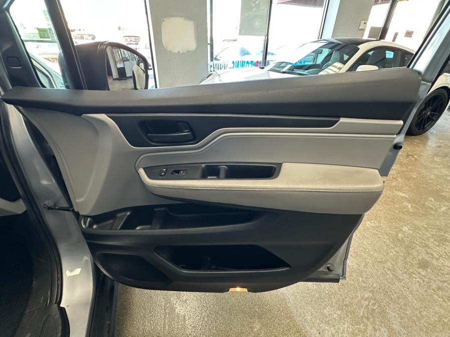 2019 Honda Odyssey EX-L w/Navi/RES Auto photo