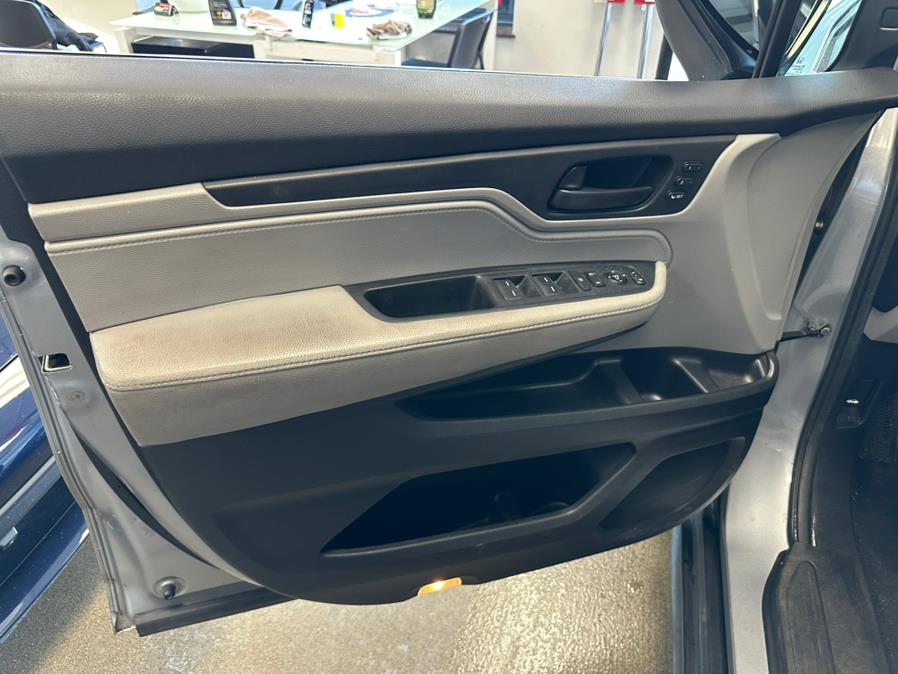 2019 Honda Odyssey EX-L w/Navi/RES Auto photo