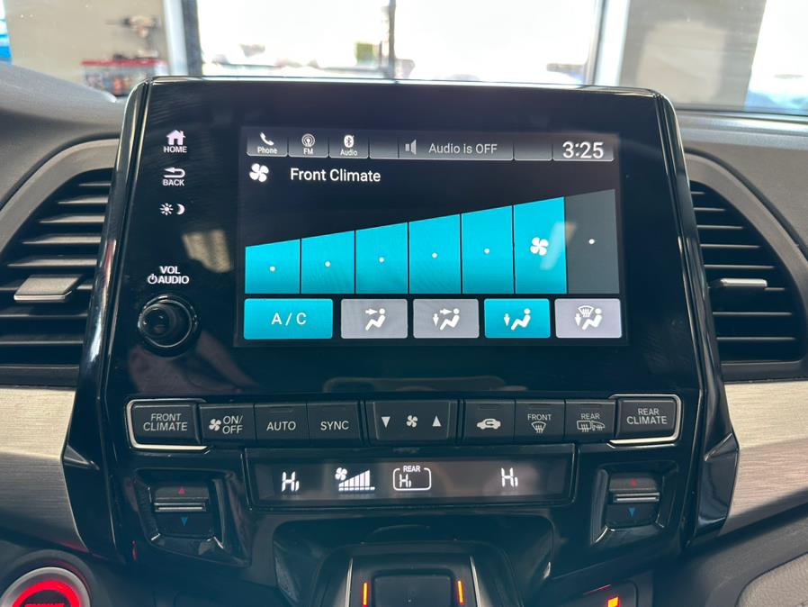 2019 Honda Odyssey EX-L w/Navi/RES Auto photo
