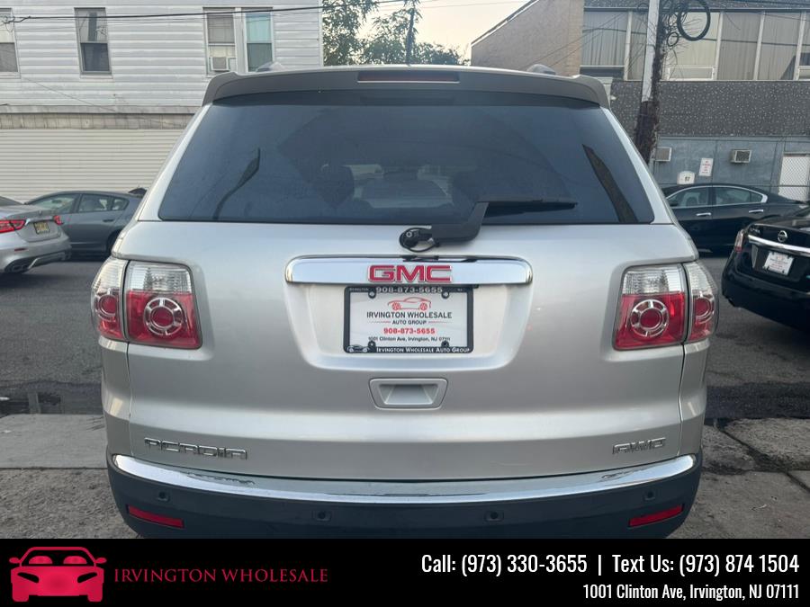 2012 GMC Acadia SLE photo
