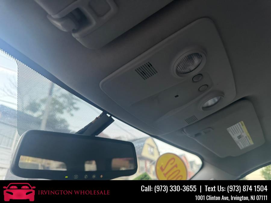 2012 GMC Acadia SLE photo
