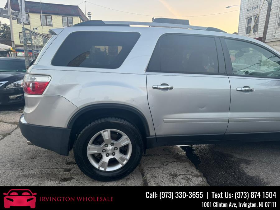2012 GMC Acadia SLE photo