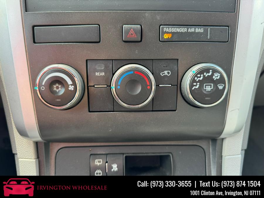 2011 Chevrolet Traverse LS photo
