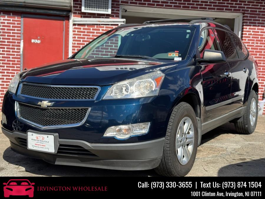 2011 Chevrolet Traverse LS photo