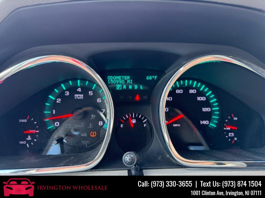 2011 Chevrolet Traverse LS photo