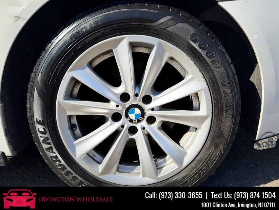 2015 BMW 5-Series 4dr Sdn 528i xDrive AWD photo