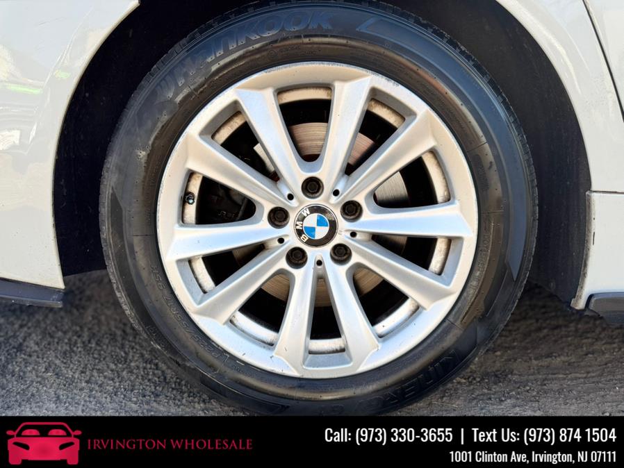 2015 BMW 5-Series 4dr Sdn 528i xDrive AWD photo