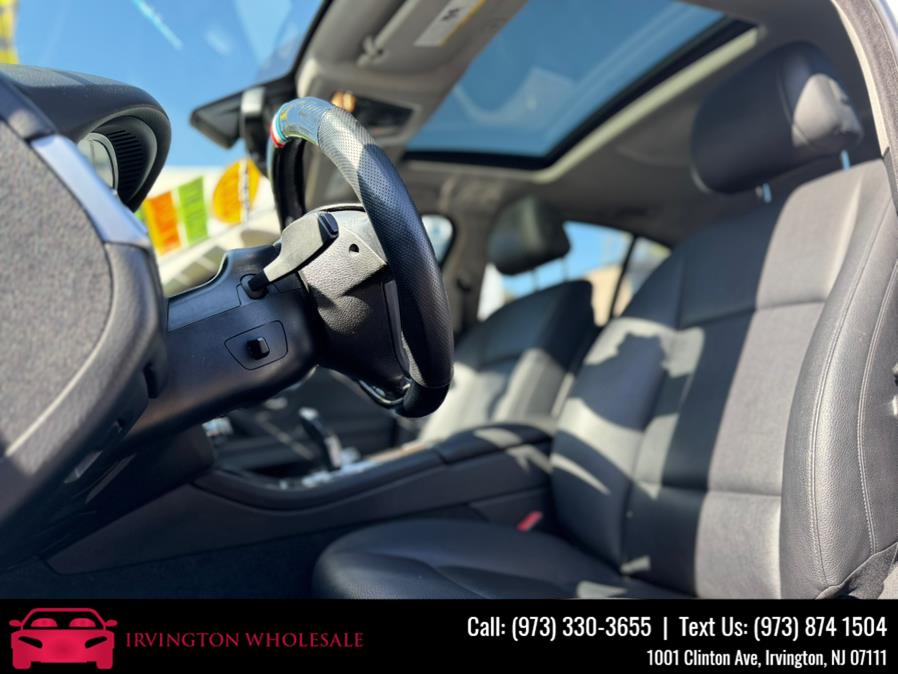 2015 BMW 5-Series 4dr Sdn 528i xDrive AWD photo