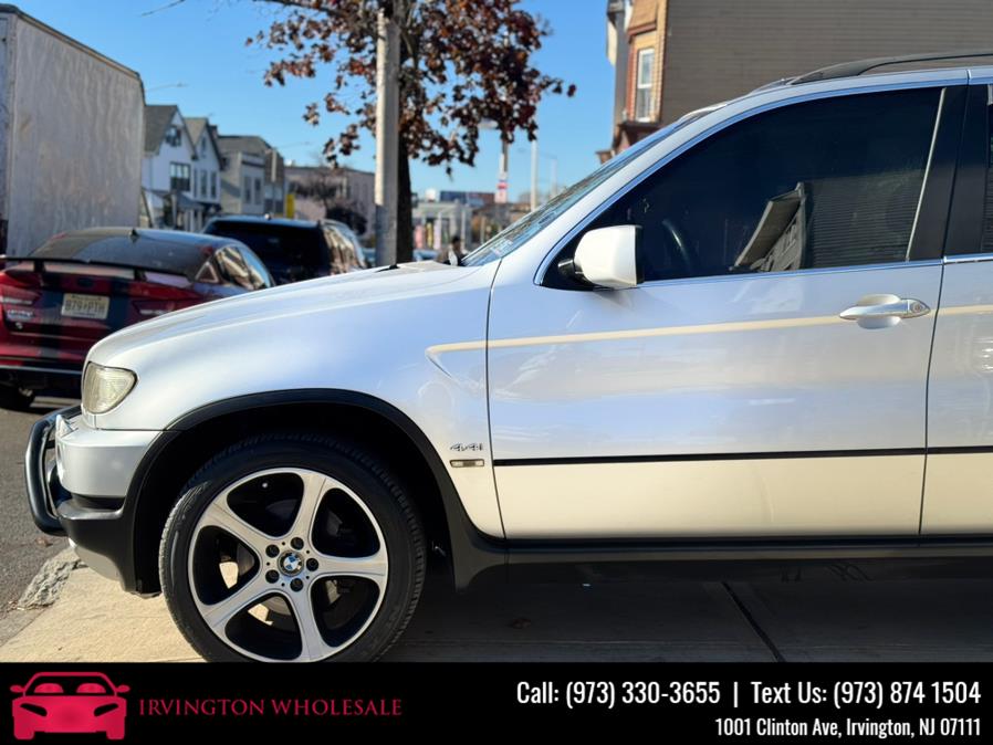 2001 BMW X5 4.4i photo