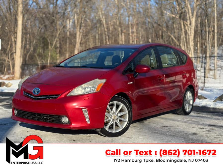 2012 Toyota Prius v Two photo