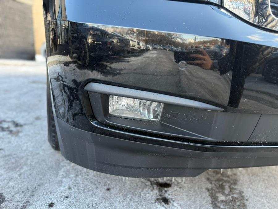 2018 Chevrolet Tahoe 4WD 4dr LT photo