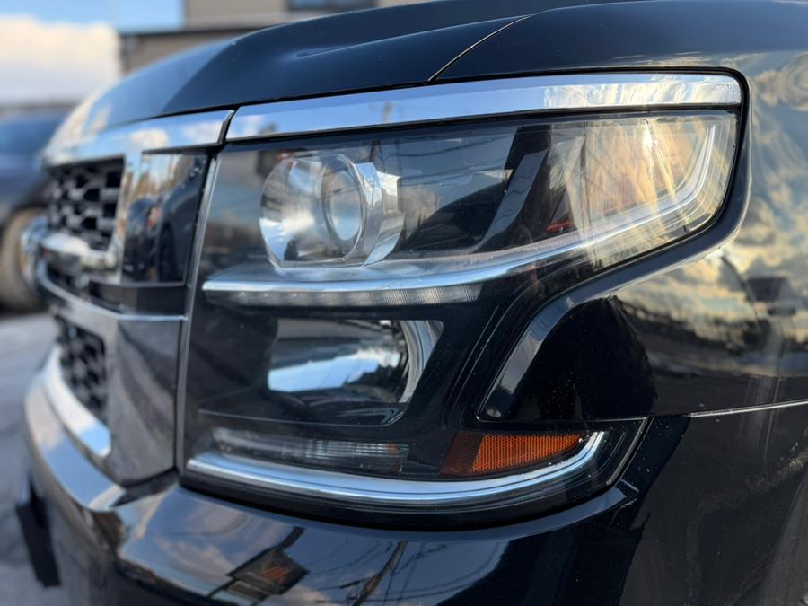2018 Chevrolet Tahoe 4WD 4dr LT photo