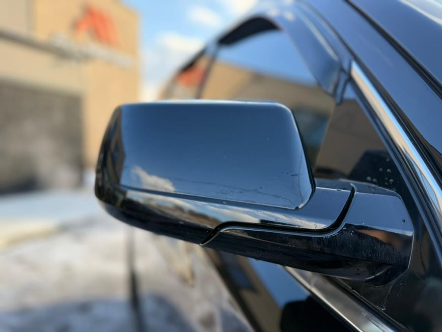 2018 Chevrolet Tahoe 4WD 4dr LT photo