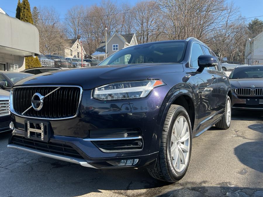 2016 Volvo XC90 AWD 4dr T6 Momentum photo