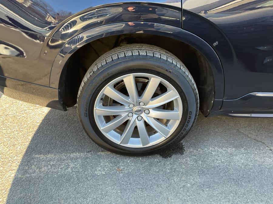 2016 Volvo XC90 AWD 4dr T6 Momentum photo